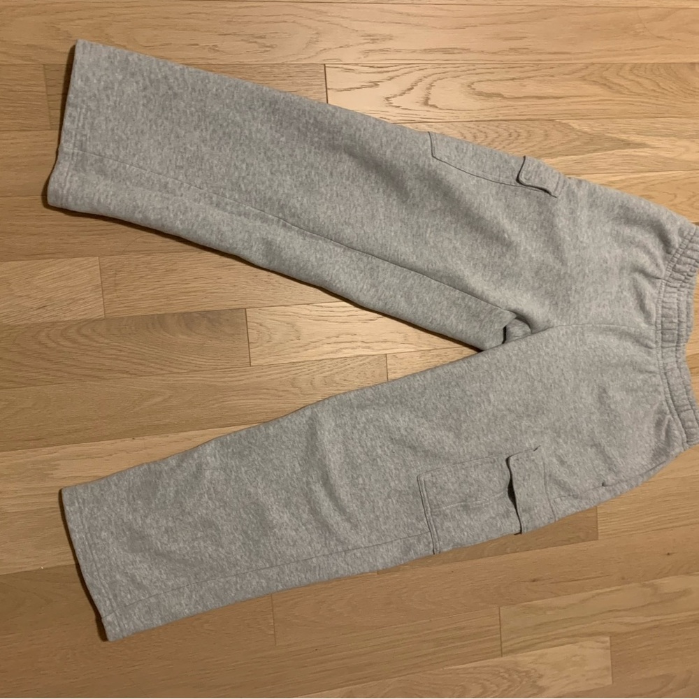 TNA mega cargo cozy AF sweatpants size small heather chrome